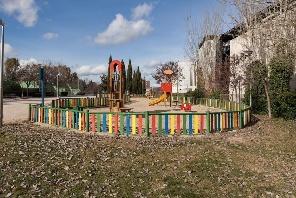 דירות Charming Madrid Lofts מראה חיצוני תמונה